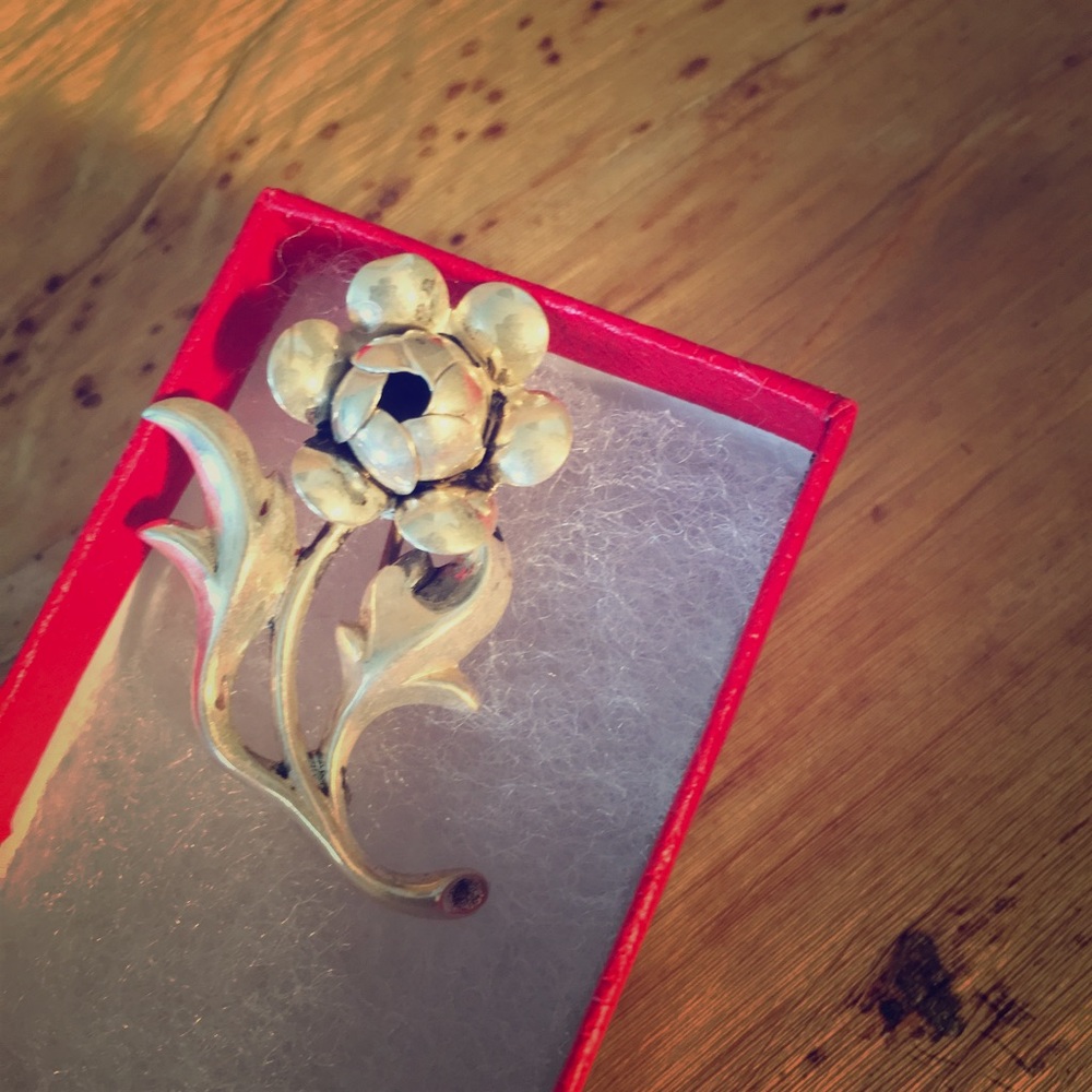 Vintage Sterling Silver Brooch.
